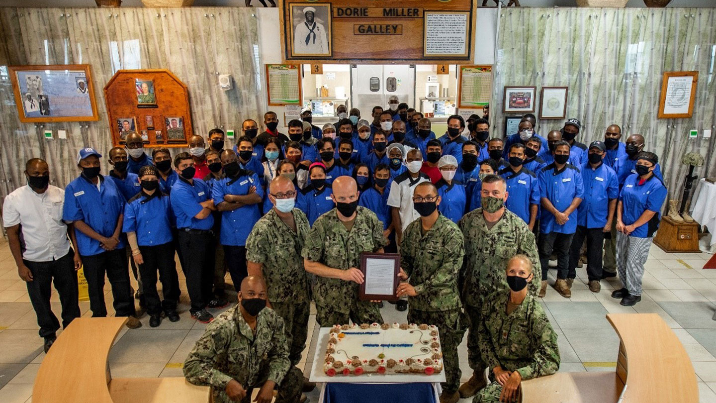 KBR’s Camp Lemonier galley staff and the camp command pose for their 2020 5-Star Award presentation.